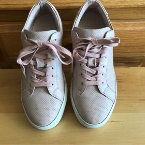 Greats Brooklyn blush pink perforated royal sneakers size 8